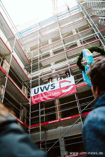 Richtfest für UWS-Neubau mit 29 Wohnungen