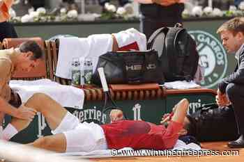 Novak Djokovic withdraws from the French Open with an injured right knee
