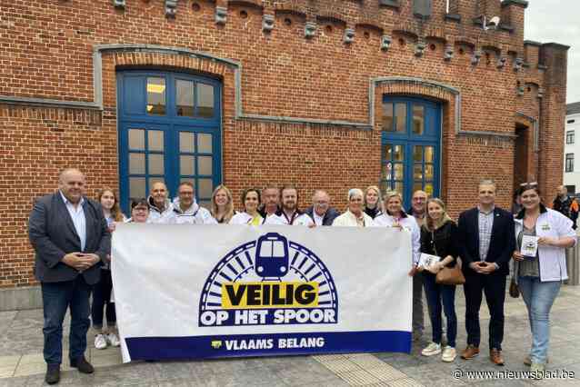 Vlaams Belang voert actie tegen onveiligheid aan station, burgemeester reageert scherp: “Ze overtreden zelf samenscholingsverbod”