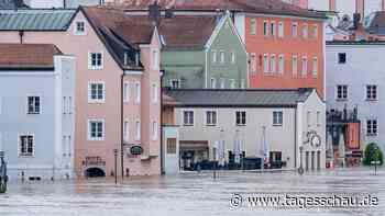 Passau versinkt im Hochwasser