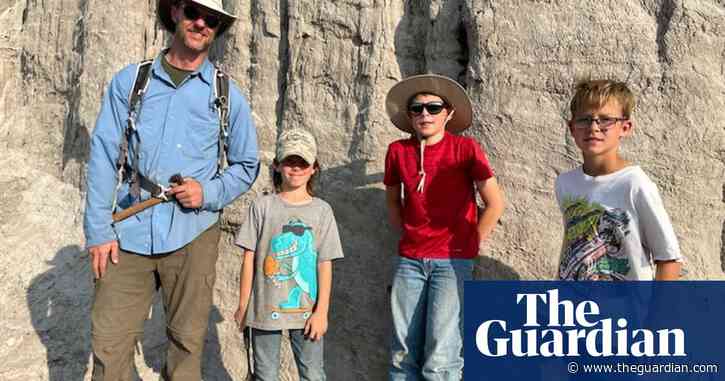 Three boys left ‘completely speechless’ after finding T rex bone in North Dakota