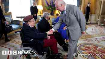 King and Queen hear first-hand D-Day veteran stories