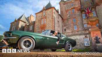 Classic Ford Mustangs roar into castle's grounds