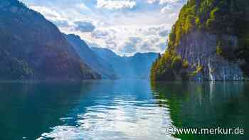 Skandinavisches Flair: Dieser See wird auch als „bayerischer Fjord“ bezeichnet