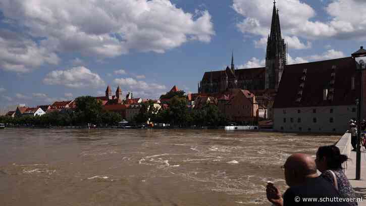Boven-Rijn en Donau onbevaarbaar na overstromingen