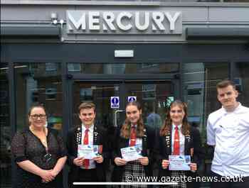 Mercury Theatre chef gives cookery lesson to students