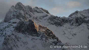 Tragischer Bergunfall in Oberbayern: Junger Bergsteiger (19) stürzt im Karwendelgebirge in den Tod