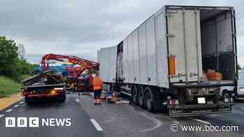 Five-lorry crash causes two-hour delays on M6