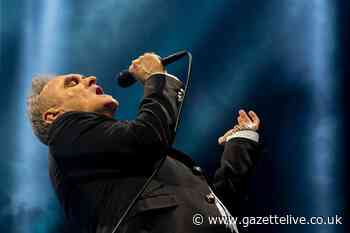 Morrissey announces comeback gigs after health scare