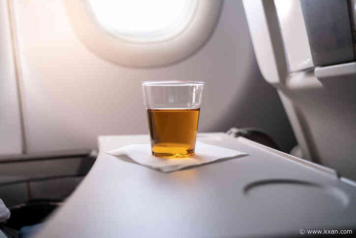 Why you shouldn't nap after drinking on a plane: study