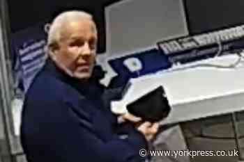 Mobile phone stolen from O2 store in Spurriergate, York