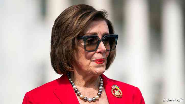 Pelosi slams WSJ article on Biden's mental acuity as 'hit piece'