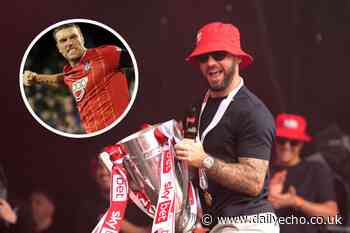 Southampton legend Lambert heaps praise on top scorer Armstrong