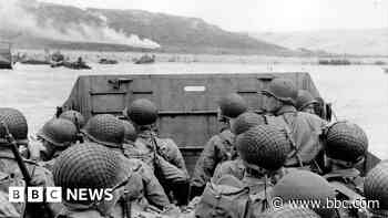 D-Day veteran recalls Omaha Beach 'bloodbath'