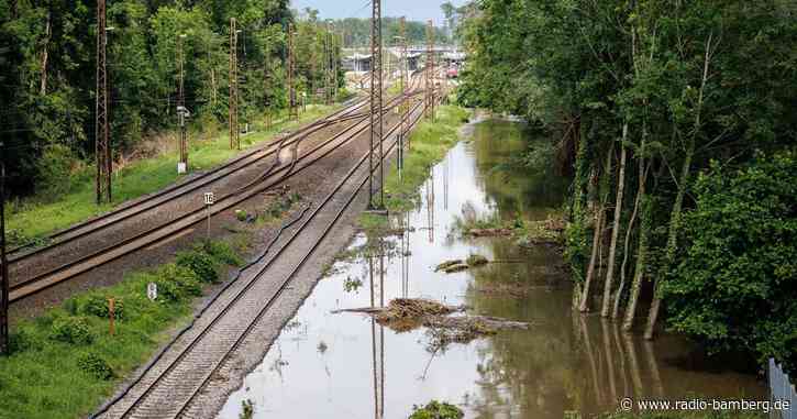 Bahn fährt nach Hochwasser wieder auf mehr Strecken