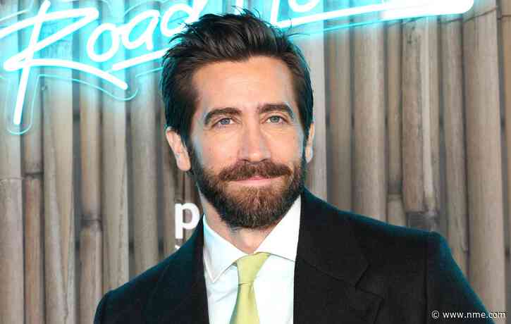 Jake Gyllenhaal discusses being legally blind in Hollywood: “It’s advantageous”