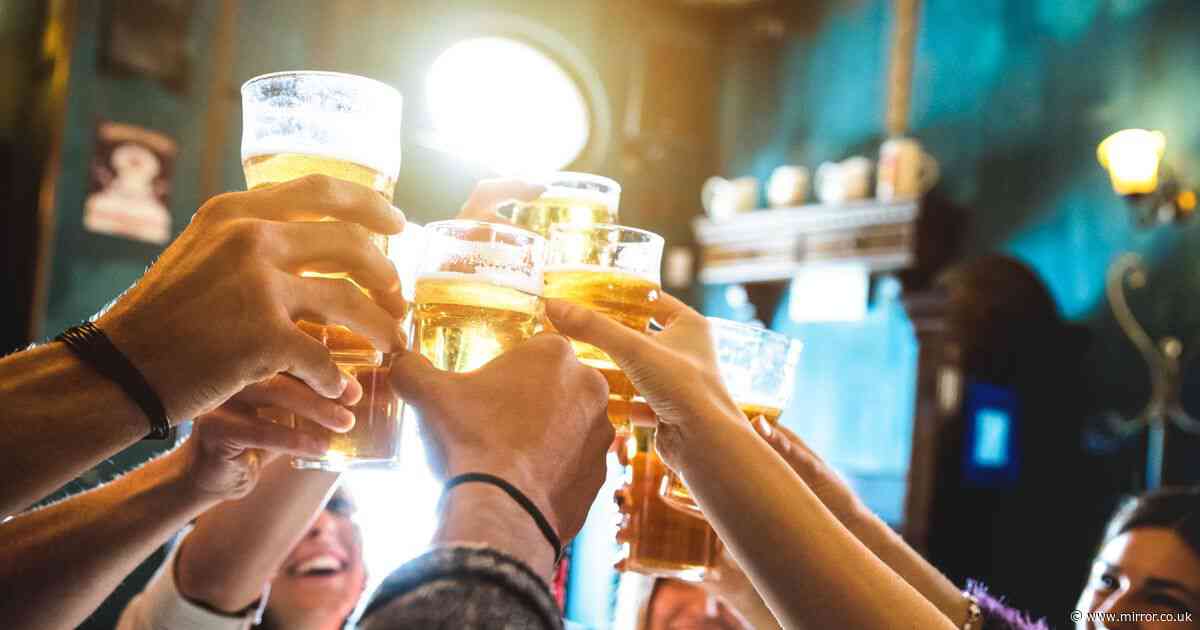 Popular pub chain giving away free drinks this weekend - how to get yours