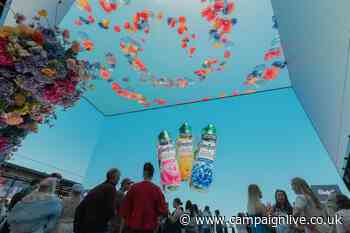 Comfort and Mindshare take over Outernet with multi-sensory floral campaign