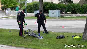 Cyclist in critical condition after crash with vehicle on Wellington Crescent