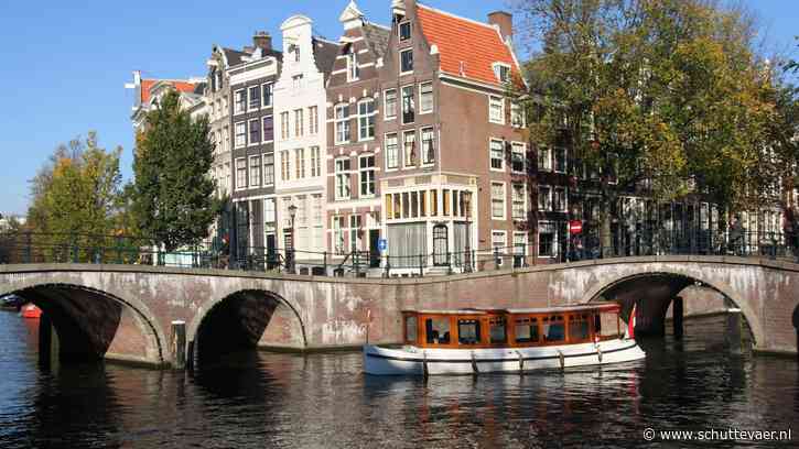 Amsterdamse salonbootrederijen: ‘Rondvaart doet niets af aan leefbaarheid in de stad’