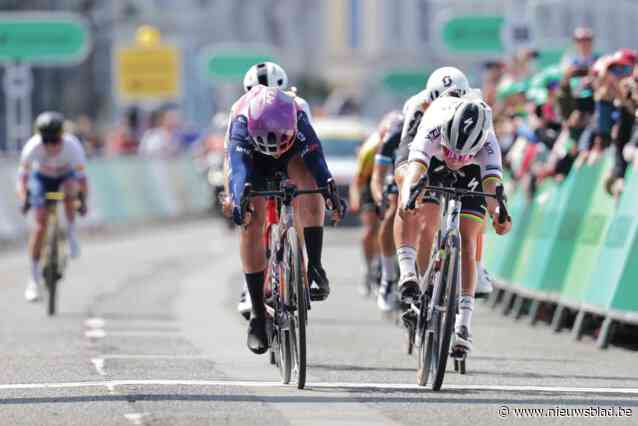 Na lang bestuderen van de finishfoto: Lotte Kopecky wint na millimetersprint eerste etappe Tour of Britain