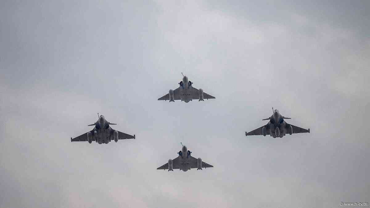 Paris liefert Kiew Mirage 2000-5: Macron überrascht mit Kampfjet-Hilfe für die Ukraine
