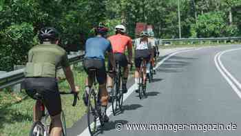 Fahrrad-Training: Was Rennradfahren in der Gruppe über Teamwork lehrt