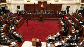 Congreso de Perú aprobó reforma de pensiones en medio de polémica sesión