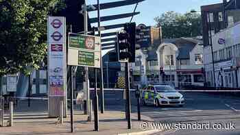 London travel news LIVE: Stabbing closes major road next to Finsbury Park station amid Tube chaos