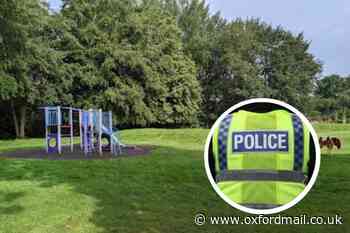 Robber in face mask stole speaker in Oxfordshire park
