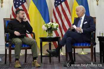 Biden apologizes to Ukraine's Zelenskyy for monthslong holdup to weapons that let Russia make gains