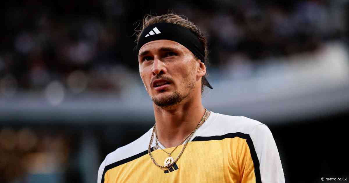 French Open tennis star accused of strangling his ex settles abuse case