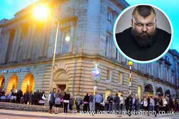 Eddie Hall taking on two fighters at once in MMA bout
