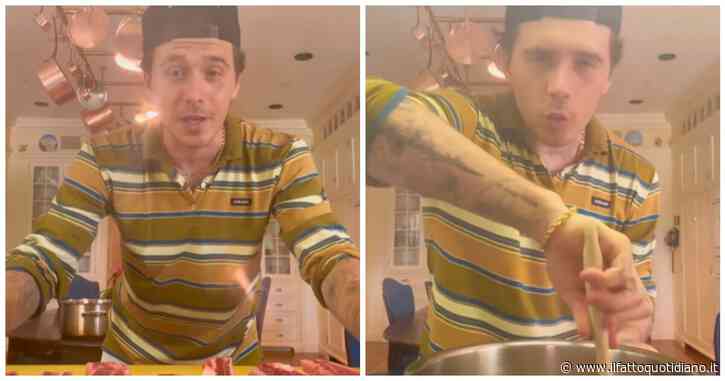Il figlio di David Beckham prova a cucinare pasta al ragù di costine e i suoi follower apprezzano non poco. Il papà commenta così – Video