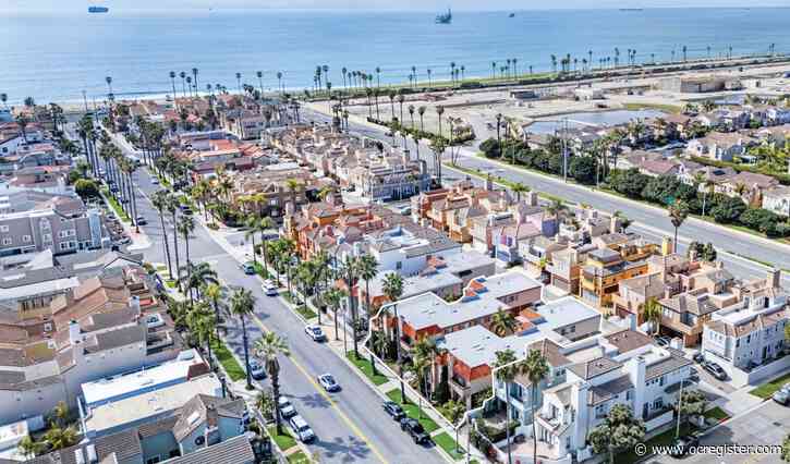 Real estate news: Huntington Beach apartment fourplexes fetch $678,125 per unit