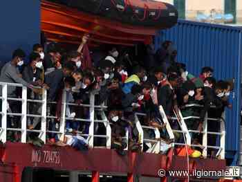 Migranti, le Ong acquistano una nuova barca ma vogliono i contributi per pagarla