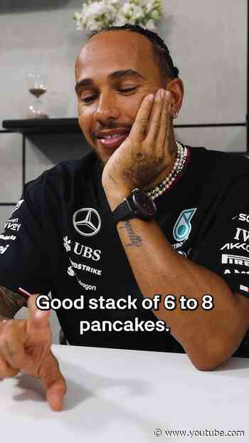Lewis’ Favourite Winter Break Food is Pancakes 😁🥞