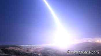 US military test launches 2 unarmed intercontinental ballistic missiles in 2 days