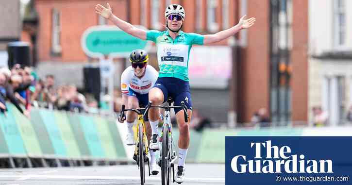 Tour of Britain Women: Kopecky wins again but bike thefts cloud stage two
