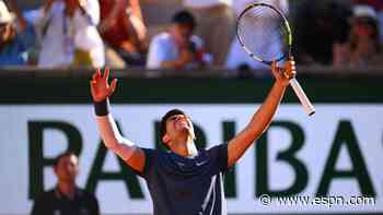 Alcaraz tops Sinner to reach 1st French Open final