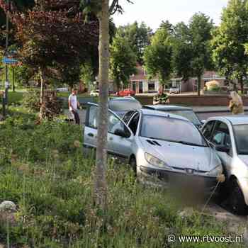 112 Nieuws: Omstanders grijpen automobilist na ongeval in Steenwijk