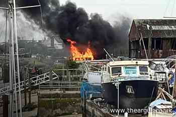 Littlehampton: Black smoke seen for miles in harbour fire