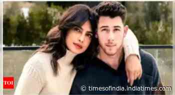 Nick is smitten with Priyanka; this pic is PROOF