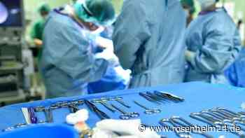 Chirurgin nimmt Tochter (13) mit in OP-Saal – und lässt sie aktiv bei Operation mitwirken