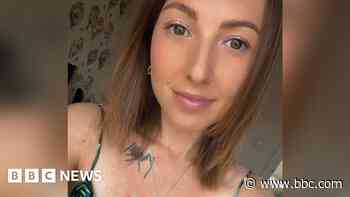 Woman with anorexia 'had to get worse to get help'