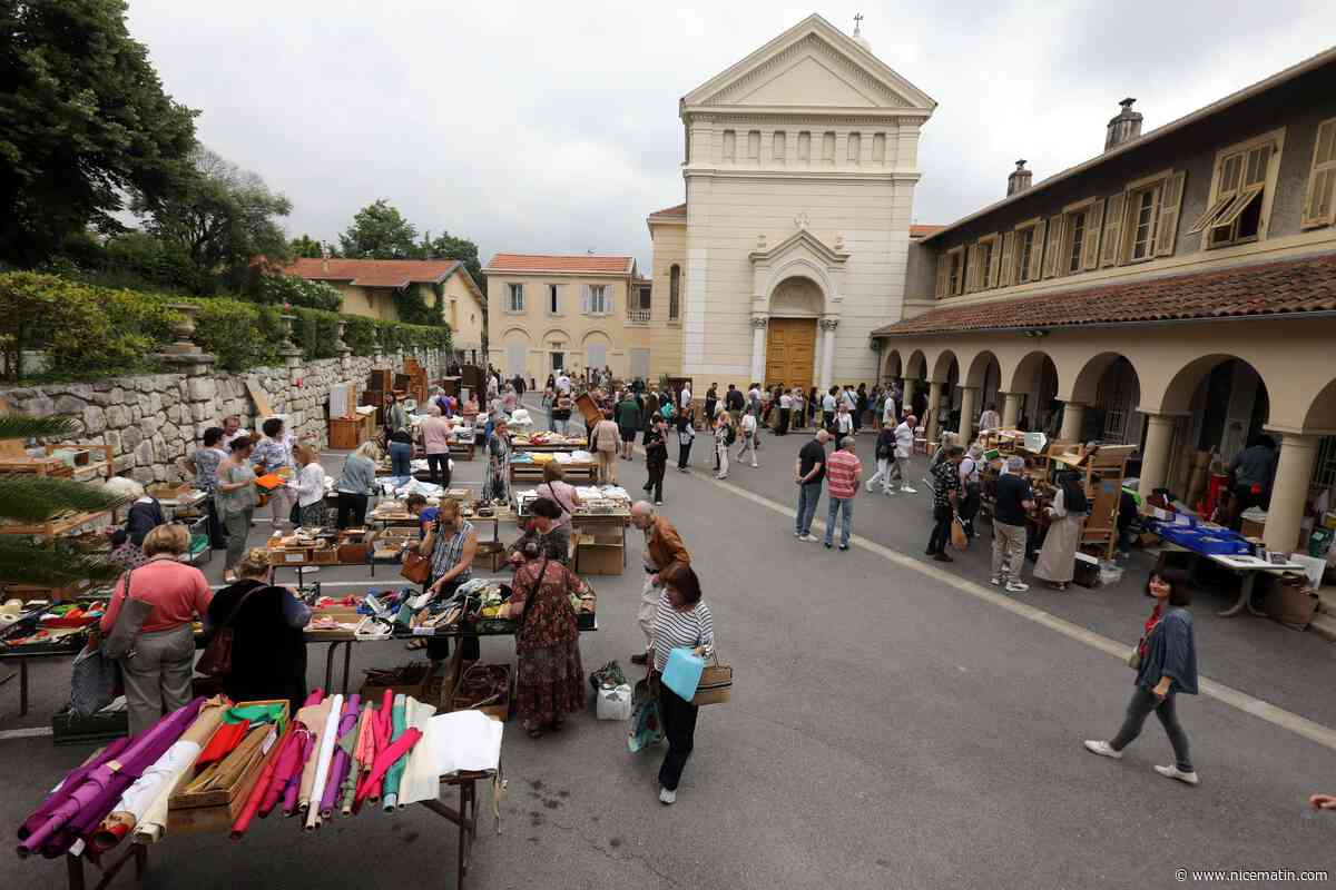 Crucifix, santons, cahiers anciens, jarres, chandeliers, vaisselle... À Nice, les sœurs Clarisses vident leur monastère jusqu'à dimanche