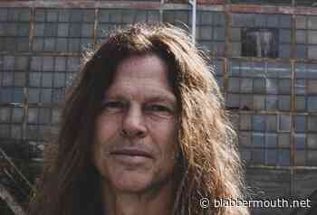 CHRIS BRODERICK Says He Has More Artistic 'Freedom' In IN FLAMES Than He Did In MEGADETH