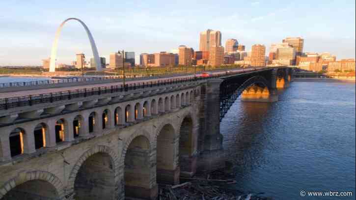 Exhibit exploring architecture and history of Mississippi River bridges opens Saturday at Old State Capitol