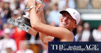 Swiatek blasts her way to fourth French Open crown