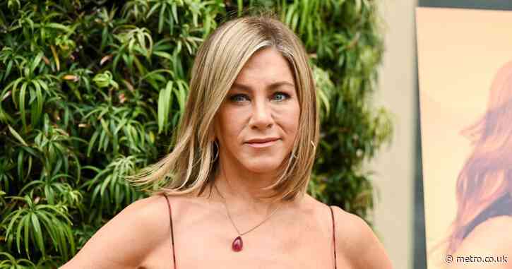 Fans slam cosmetic surgeon claiming Jennifer Aniston’s face has ‘botched fillers’